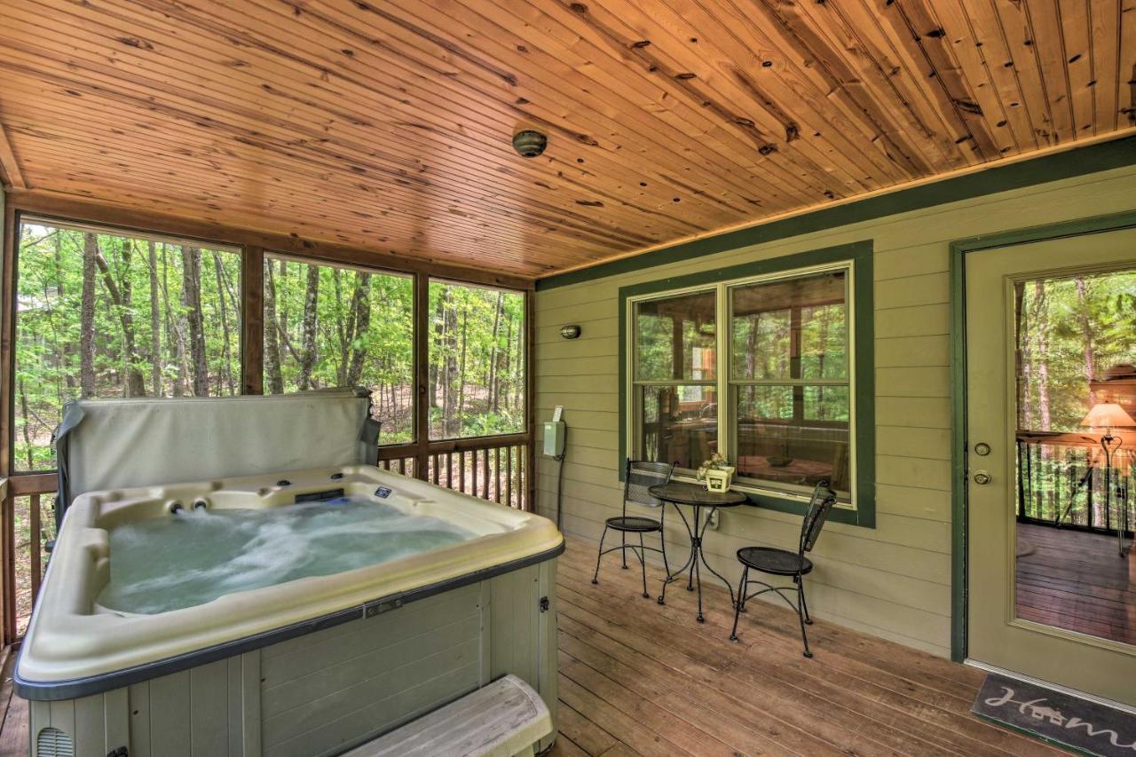 The Honeybee Cabin With Private Porch And Hot Tub Clarkesville Exteriér fotografie
