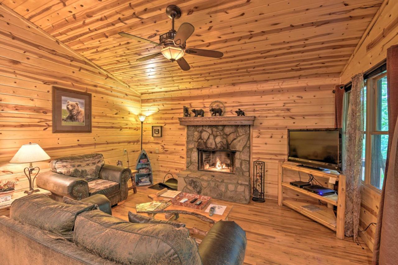 The Honeybee Cabin With Private Porch And Hot Tub Clarkesville Exteriér fotografie