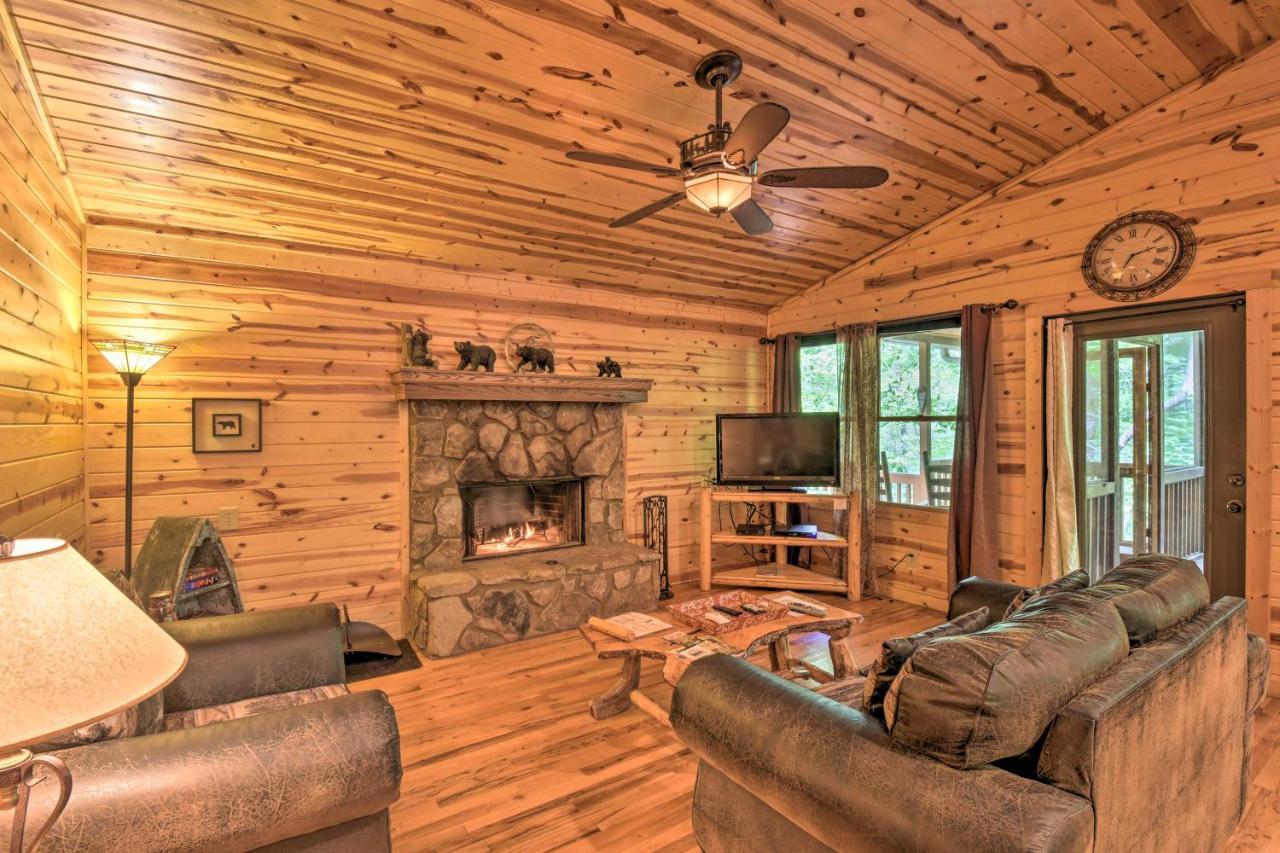 The Honeybee Cabin With Private Porch And Hot Tub Clarkesville Exteriér fotografie