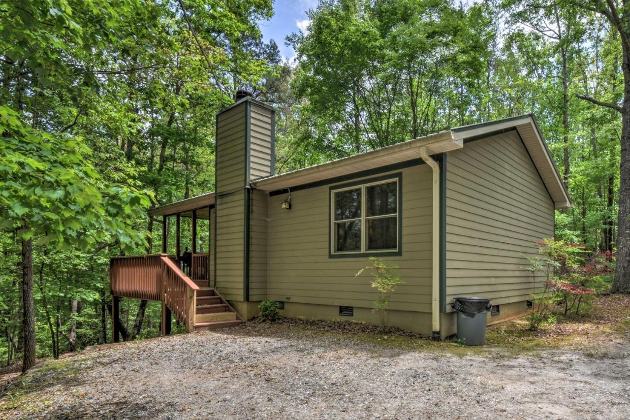 The Honeybee Cabin With Private Porch And Hot Tub Clarkesville Exteriér fotografie