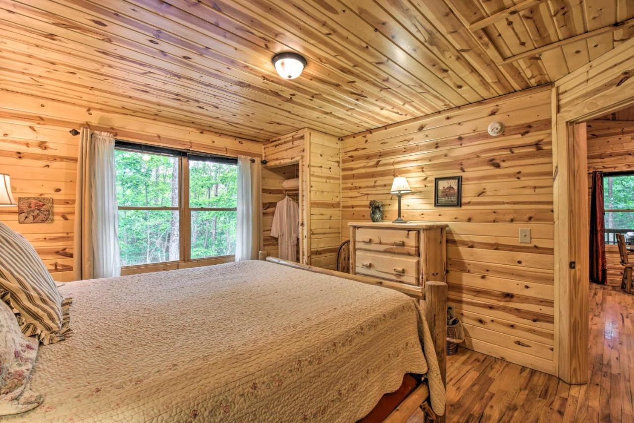 The Honeybee Cabin With Private Porch And Hot Tub Clarkesville Exteriér fotografie